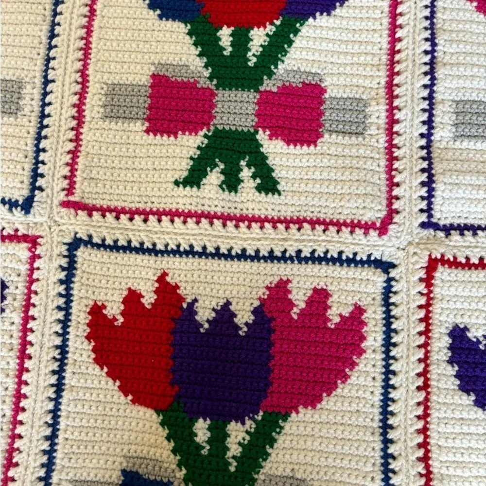 Hand~Knit Lap Afghan Throw White Bright Colors 71X51 New Tulips Floral Farmhouse